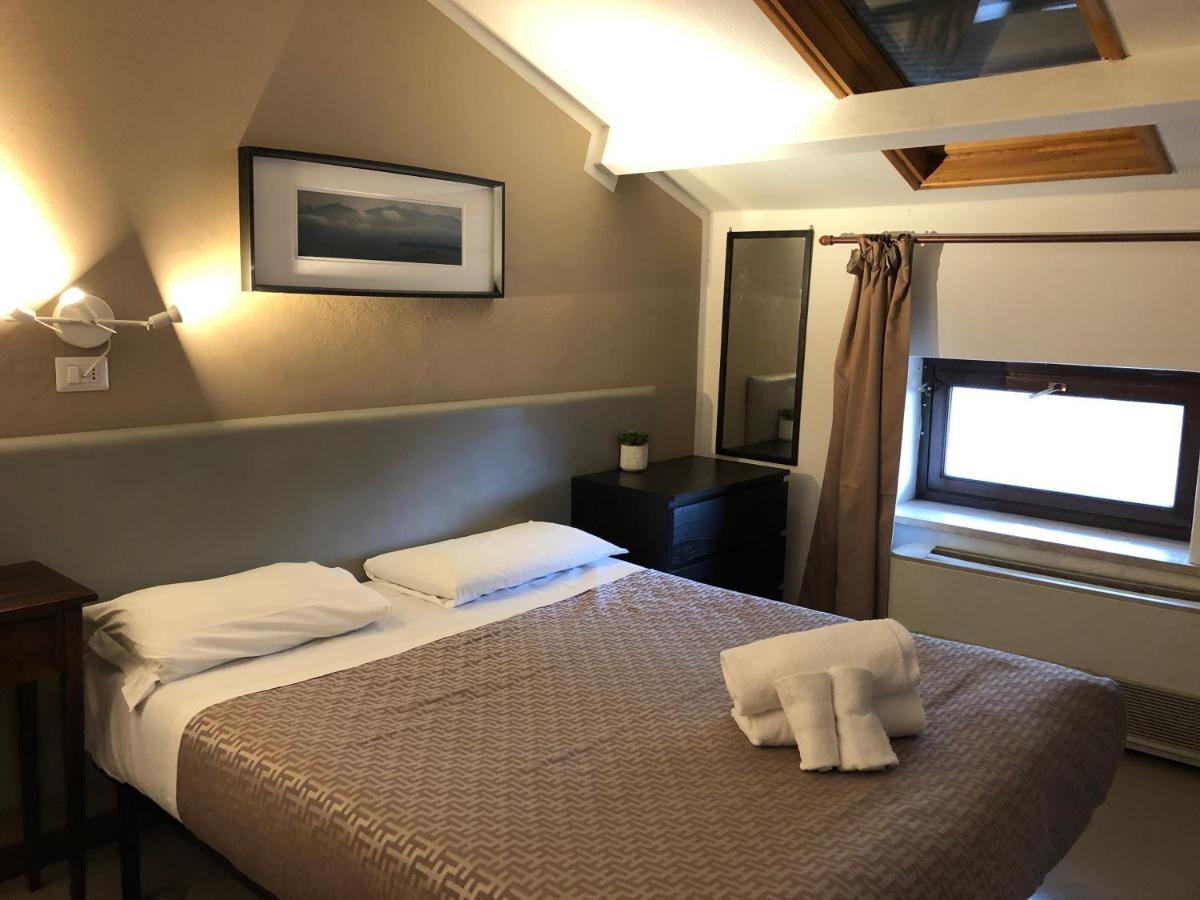 Hotel Casale Dei Massimi Rome Bagian luar foto